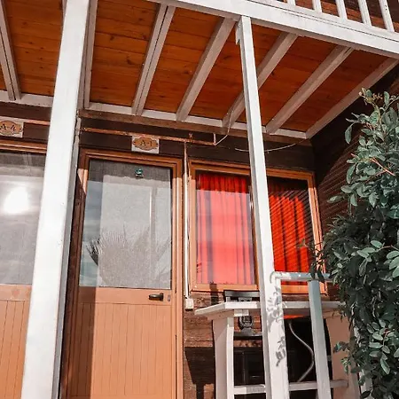 Üdülőpark Plazhi Gjeneralit - Small - - - - *