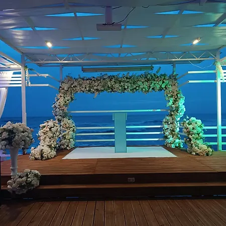 Plazhi Gjeneralit - Small - - - - Kavaja