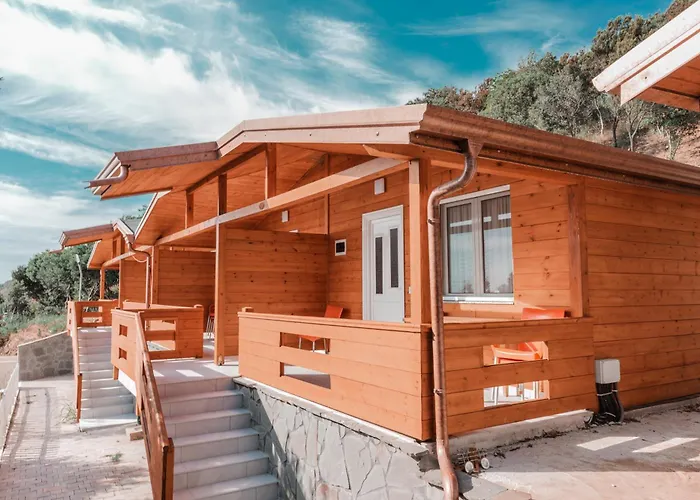 Plazhi Gjeneralit - Small - - - - Tatil parkı Kavalye